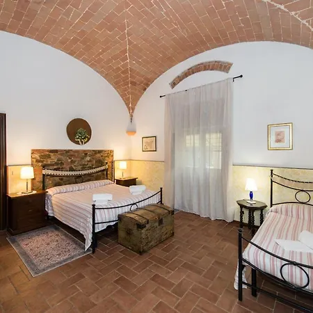 Lantgård I Moricci Peccioli